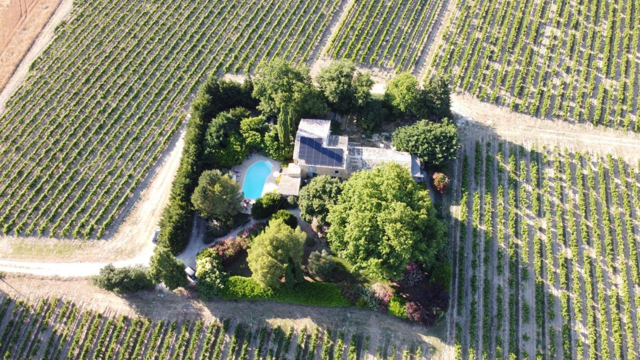 Mas Du Clos De L'Escarrat Jonquieres  Экстерьер фото