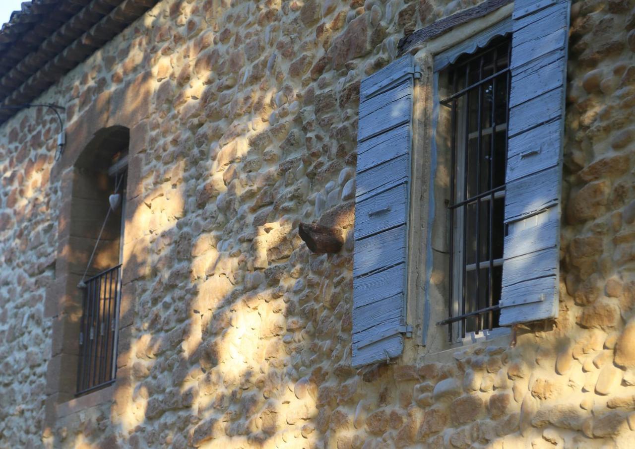 Mas Du Clos De L'Escarrat Jonquieres  Экстерьер фото